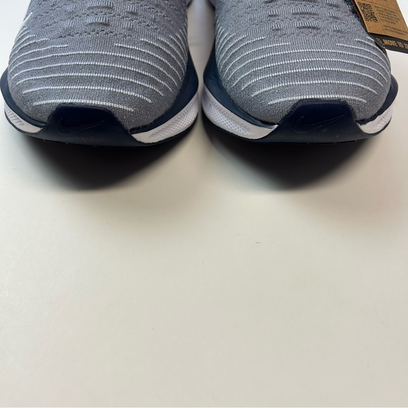Nike Men’s React x Infinity Run 4 Sneakers Size 12.5 Gray NWT - Picture 3 of 9